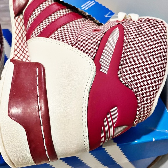 RARE NWT Adidas Metro Attitude Red Houndstooth sz 7.5 Mens / 9 Womens Sneakers - Picture 10 of 13